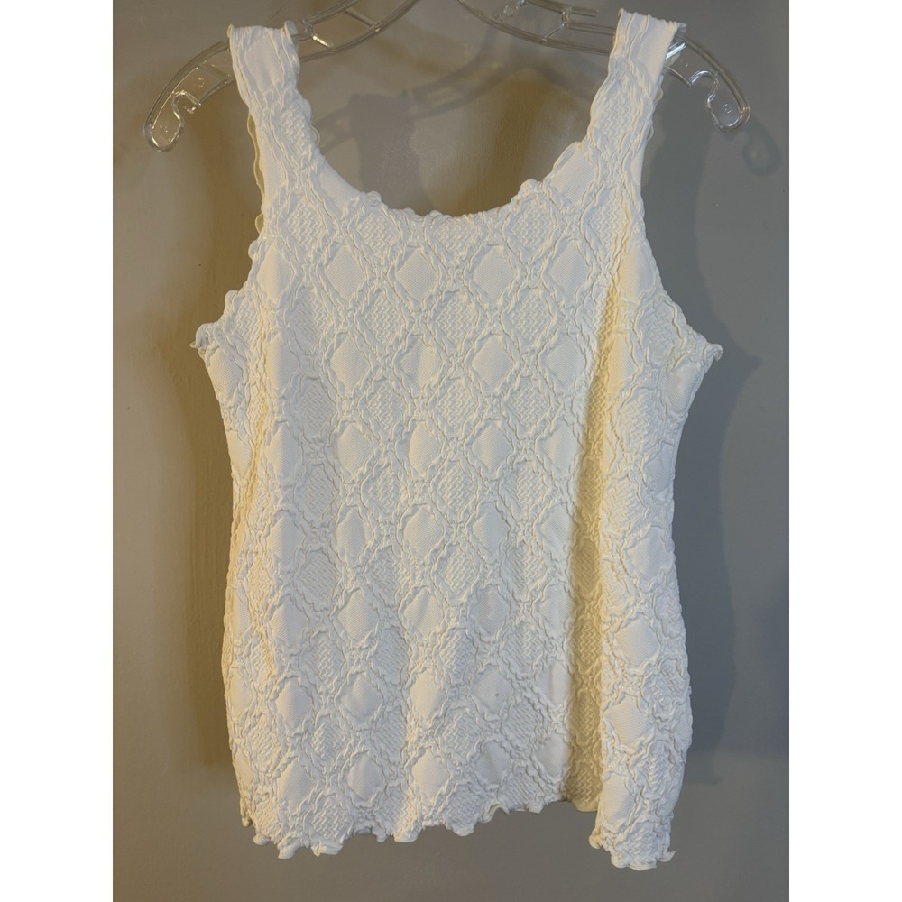 HAYSTACKS White Textured Stretchy Tank Top M Coquette Fairy core Romantic
